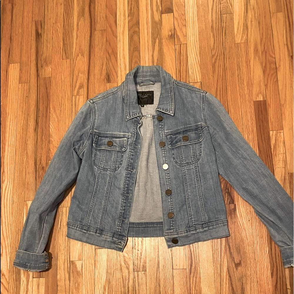 Jean Jacket Light Wash